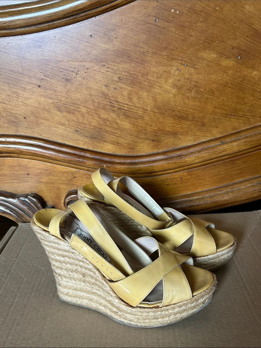 Jimmy Choo sand Leather Platform Espadrille Sandals. Size 39